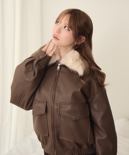 TITTY&CO.（ティティーアンドコー）の「襟元ファーレザーブルゾン（ブルゾン・レディース・ブラウン/アイボリー/ブラック・FREE）」の20枚目の写真