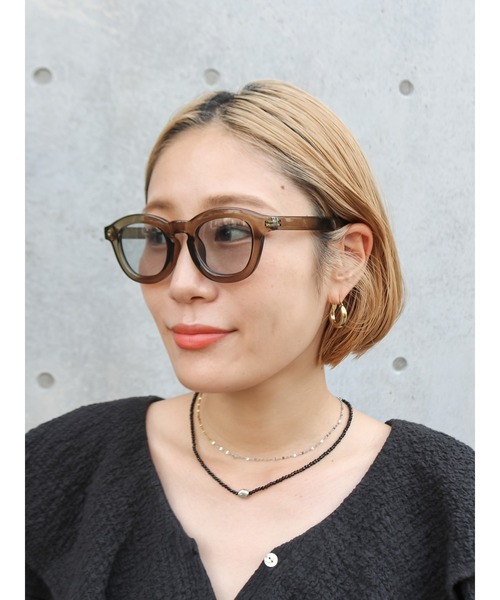 Ungrid（アングリッド）の「太フレームグレーレンズサングラス（サングラス・レディース・カーキ・FREE）」の8枚目の写真