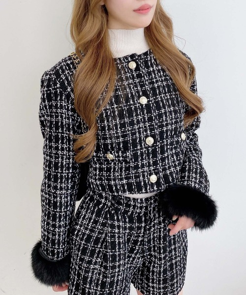 INGNI(イング)の「袖口エコファーツイードジャケット(セットアップ対応)(ノーカラージャケット・レディース・ホワイト系その他7/ブラック系その他7・M)」の2枚目の写真