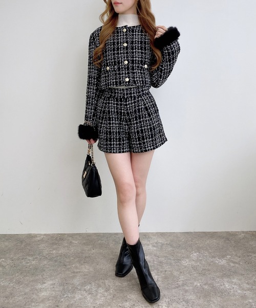 INGNI(イング)の「袖口エコファーツイードジャケット(セットアップ対応)(ノーカラージャケット・レディース・ホワイト系その他7/ブラック系その他7・M)」の14枚目の写真