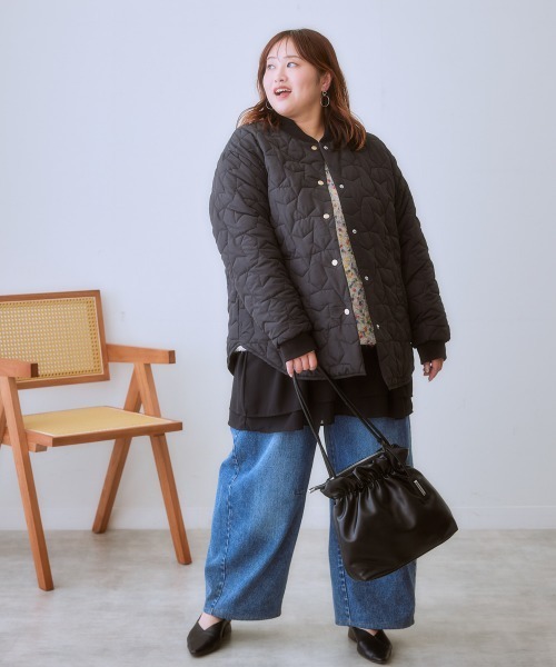 SMILE LAND（スマイルランド）の「＜大きいサイズ＞星柄キルティングアウター（ダウンジャケット/コート・レディース・キャメル/ブラック/カーキ・L/LL/3L/4L/5L）」の17枚目の写真