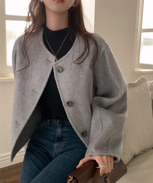 FREE STYLISTS(フリー スタイリスト)の「YUGA_YGMC Wool-like collarless short coat(ノーカラーコート・レディース・ライトグレー/オフホワイト・FREE)」の22枚目の写真