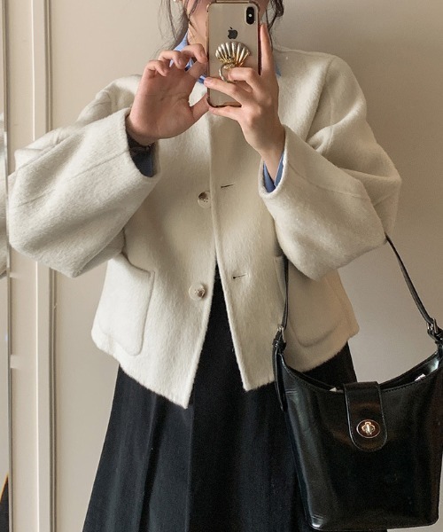 FREE STYLISTS(フリー スタイリスト)の「YUGA_YGMC Wool-like collarless short coat(ノーカラーコート・レディース・ライトグレー/オフホワイト・FREE)」の16枚目の写真