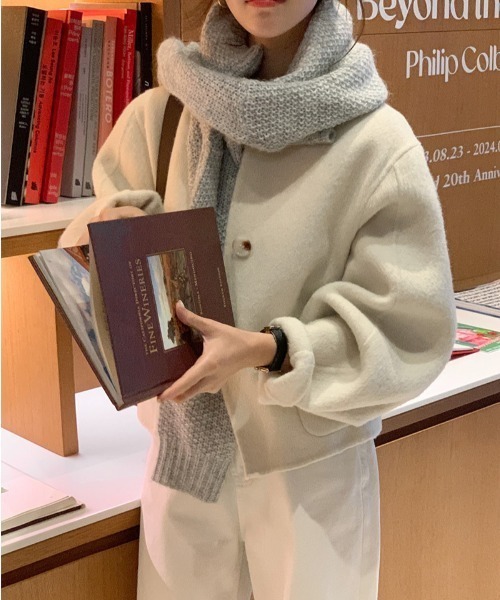 FREE STYLISTS(フリー スタイリスト)の「YUGA_YGMC Wool-like collarless short coat(ノーカラーコート・レディース・ライトグレー/オフホワイト・FREE)」の7枚目の写真