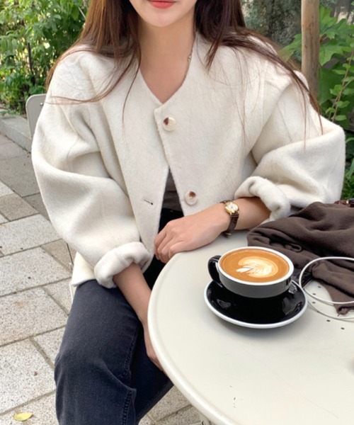 FREE STYLISTS(フリー スタイリスト)の「YUGA_YGMC Wool-like collarless short coat(ノーカラーコート・レディース・ライトグレー/オフホワイト・FREE)」の21枚目の写真