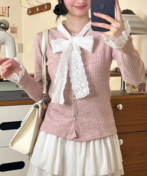 Sibra（シブラ）の「アイレットレースタイ付き2WAYカーディガン（カーディガン/ボレロ・レディース・グレー/ピンク・M）」の2枚目の写真