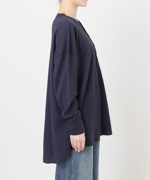 Spick & Span（スピックアンドスパン）の「Hanes / ヘインズ サーマルヘンリーネック（Tシャツ/カットソー・レディース・ホワイト/ネイビー・FREE）」の3枚目の写真