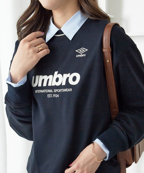 UMBRO(アンブロ)の「UMBRO・alotta別注/裏毛ゆるスウェット(スウェット・レディース・ネイビー/オートミール・M/L/LL/3L)」の7枚目の写真