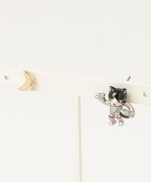 gargle(ガーグル)の「gargle ガーグル:宇宙シリーズ ニャンコ飛行士 猫 ネコ ピアス(ピアス(両耳用)・レディース・ブラウン/ブラック・FREE)」の5枚目の写真