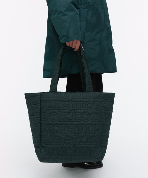 marimekko(マリメッコ)の「Logo /Joy tote bag M(トートバッグ・レディース・ブラック/グリーン・FREE)」の1枚目の写真