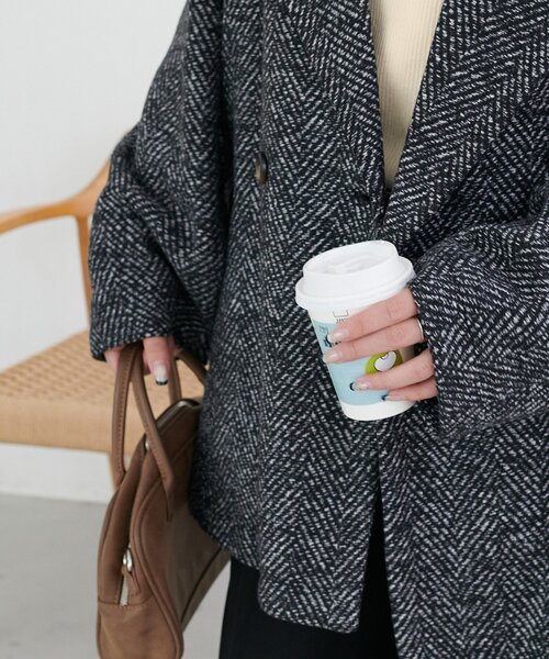 DISCOAT（ディスコート）の「【WEB限定】ヘリンボーンダブルテラージャケット（テーラードジャケット・レディース・ブラウン/ブラック・FREE）」の6枚目の写真
