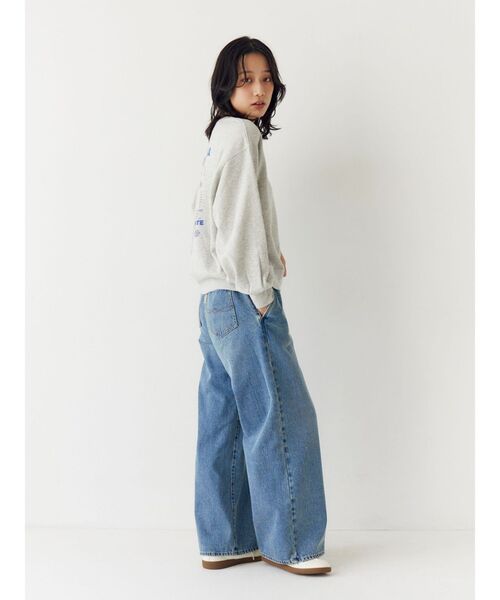 Ungrid（アングリッド）の「【WEB限定】バックロゴスウェット（スウェット・レディース・イエロー/ライトグレー/ピンク/チャコールグレー/ブルー・FREE）」の14枚目の写真