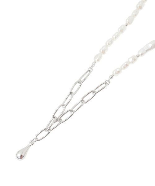 earth music&ecology（アースミュージックアンドエコロジー）の「パールMIXY字ネックレス（ネックレス・レディース・ゴールド/シルバー・FREE）」の17枚目の写真