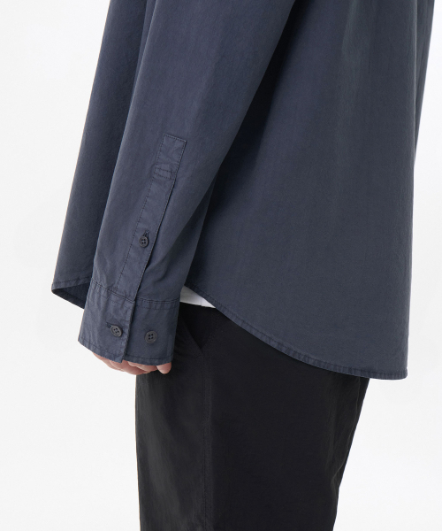 MUSINSA STANDARD（ムシンサスタンダード）の「リラックスドコットンテンセルピグメントシャツ[ネイビー]（シャツ/ブラウス・メンズ・その他・SMALL/MEDIUM/LARGE/X-LARGE/XX-LARGE）」の5枚目の写真