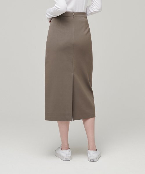 MUSINSA STANDARD WOMAN(ムシンサスタンダードウーマン)の「レディースハイウエストロングスカート【ダスティベージュ】(スカート・レディース・その他・SMALL/MEDIUM/LARGE/X-SMALL)」の2枚目の写真