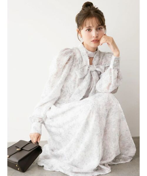 ヘアリーフラワーシフォンワンピース（ワンピース）｜dazzlin