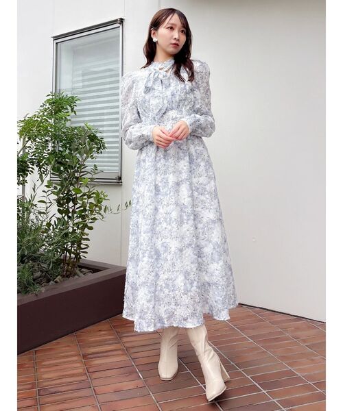 ※専用品※ハンドメイドワンピース 白＋ヘアアレンジティモテ本体のみ ヘアリーフラワーシフォンワンピース（ワンピース）｜dazzlin