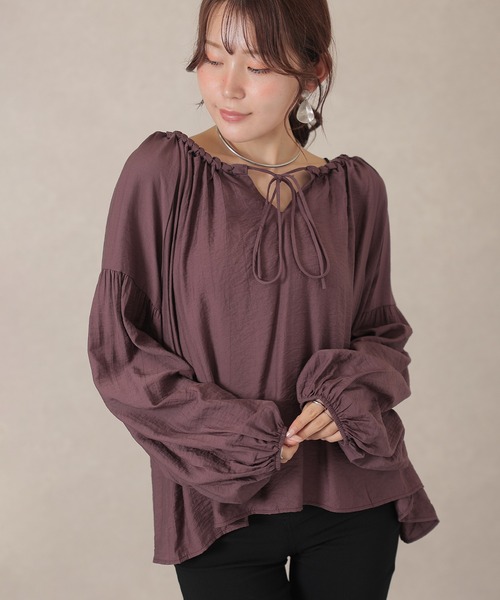 Lace Ladies（レースレディース）の「フロント リボン ギャザー ボリュームスリーブ ブラウス（シャツ/ブラウス・レディース・ホワイト/ワインレッド/ネイビー・FREE）」の3枚目の写真