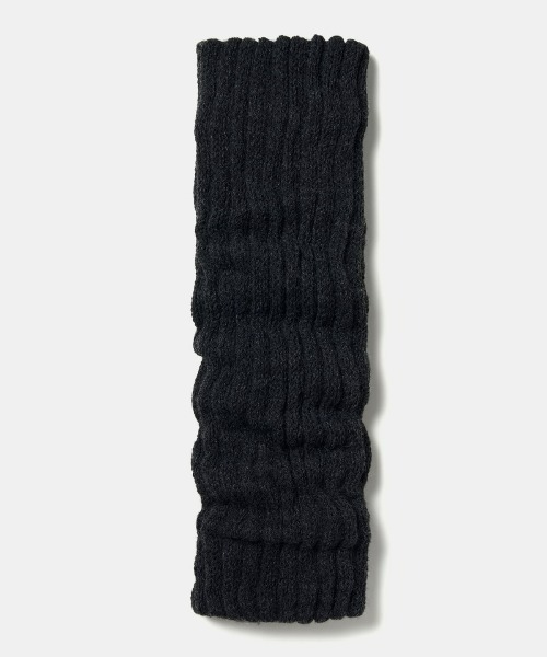 tutuanna（チュチュアンナ）の「[まるで毛布！のような暖かさ・厚手]あぜ編み裏起毛レッグウォーマー45cm丈（レッグウォーマー・レディース・ワイン/アーミー/ブラック/ターメリック/グレイッシュブルー/グレー/キナリ/ネイビー/チャコール・フリー）」の3枚目の写真
