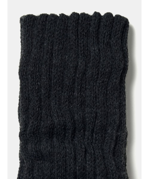 tutuanna（チュチュアンナ）の「[まるで毛布！のような暖かさ・厚手]あぜ編み裏起毛レッグウォーマー45cm丈（レッグウォーマー・レディース・ワイン/アーミー/ブラック/ターメリック/グレイッシュブルー/グレー/キナリ/ネイビー/チャコール・フリー）」の13枚目の写真