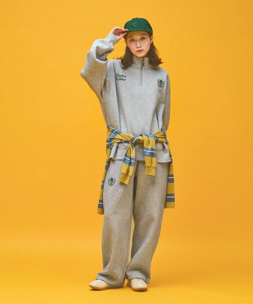 Kappa(カッパ)の「≪Kappa×and ST ウェルネスクラブ≫Heaith&Wellnessデザインスウェット (ユニセックス)(スウェット・レディース・グレー/ブラック/ホワイト/ピンク・SMALL/MEDIUM/LARGE)」の5枚目の写真