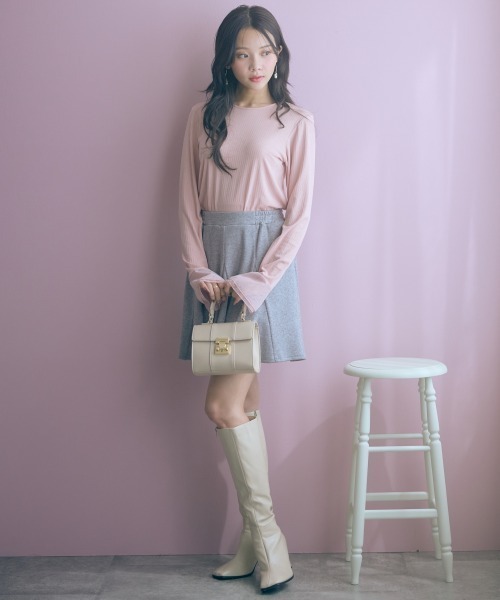 marun（マルン）の「＜大きいサイズ＞袖口オーガンジー使いデザイントップス marun（Tシャツ/カットソー・レディース・ピンク/オフホワイト・4L/3L/LL/L/5L）」の4枚目の写真