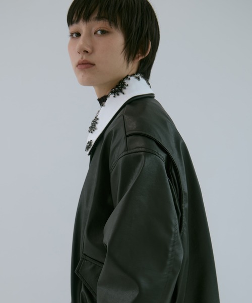 tanakadaisuke（タナカダイスケ）の「【tanakadaisuke/タナカダイスケ】crystal bijou collar 2WAY blouson/クリスタルビジュー2WAYブルゾン（ブルゾン・レディース・ホワイト/ブラック・FREE）」の9枚目の写真