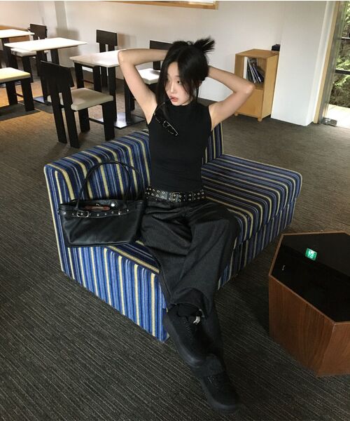 JUAN HOMME(ジュアンオム)の「ウォッシュドヘリンボーンコットンパンツ(チャコール)(その他パンツ・メンズ・その他・SMALL/MEDIUM/LARGE)」の3枚目の写真