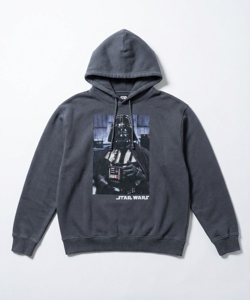STAR WARS（スターウォーズ）の「『スター・ウォーズ/STARWARS』プルオーバーパーカー フォトグラフィック オーバーサイズ ピグメント加工 ヴィンテージライク ムービー ZOZO限定（パーカー・メンズ・グレー系その他/ブルー系その他/ピンク系その他/グレー系その他2/グレー系その他3/グレー系その他4/グレー系その他5/グレー系その他6/グレー系その他7/ブルー系その他2/ブルー系その他3/ブルー系その他4/ブルー系その他5/ブルー系その他6/ブルー系その他7/ピンク系その他2/ピンク系その他3/ピンク系その他4/ピンク系その他5/ピンク系その他6/ピンク系その他7・MEDIUM/LARGE/X-LARGE）」の3枚目の写真