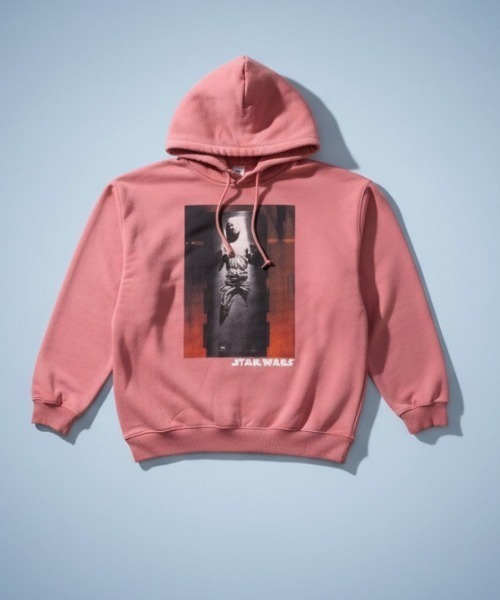 STAR WARS（スターウォーズ）の「『スター・ウォーズ/STARWARS』プルオーバーパーカー フォトグラフィック オーバーサイズ ピグメント加工 ヴィンテージライク ムービー ZOZO限定（パーカー・メンズ・グレー系その他/ブルー系その他/ピンク系その他/グレー系その他2/グレー系その他3/グレー系その他4/グレー系その他5/グレー系その他6/グレー系その他7/ブルー系その他2/ブルー系その他3/ブルー系その他4/ブルー系その他5/ブルー系その他6/ブルー系その他7/ピンク系その他2/ピンク系その他3/ピンク系その他4/ピンク系その他5/ピンク系その他6/ピンク系その他7・MEDIUM/LARGE/X-LARGE）」の19枚目の写真