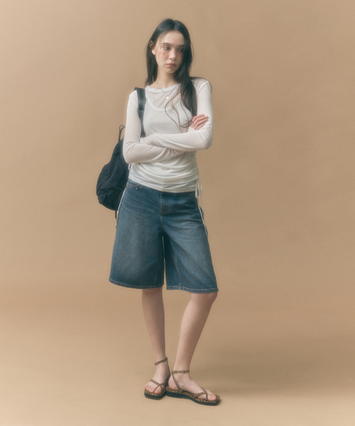 MONGDOL（モンドル）の「[セット] サイドシャーリングレイヤードTシャツ ホワイト MDTS067WHITE（Tシャツ/カットソー・レディース・その他・F）」の2枚目の写真