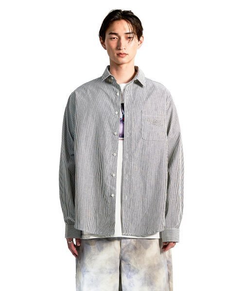 SUNDAY FRUIT MARKET(サンデーフルーツマーケット)の「SUNDAY STRIPE SHIRT NAVY(シャツ/ブラウス・メンズ・その他・MEDIUM/LARGE)」の1枚目の写真