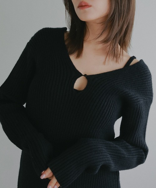 N WITH.(エヌウィズ)の「キャミレイヤードニットワンピース(ワンピース・レディース・ブラック/グレー・FREE)」の3枚目の写真