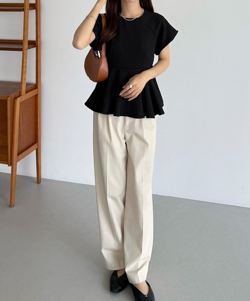 callautia(カラウティア)の「カットジャガードパフスリーブトップス(Tシャツ/カットソー・レディース・チャコール/ホワイト/ブラック・SMALL/MEDIUM/LARGE)」の9枚目の写真