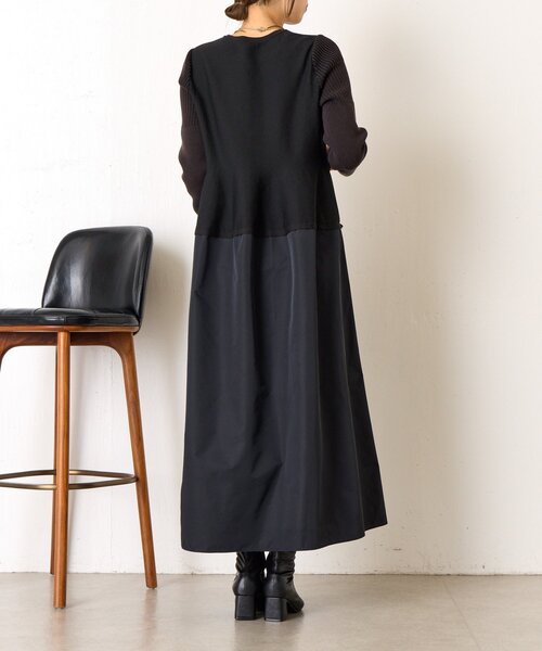 Jena espace merveilleux(ジェナ エスパスメルヴェイユ)の「【体系カバー/上品】ペプラム切替ワンピース(ワンピース・レディース・ネイビー/ブラック・FREE)」の5枚目の写真