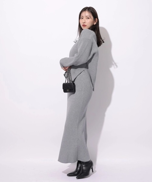 Mystrada（マイストラーダ）の「Ｖネックレースプルオーバー（ニット/セーター・レディース・ベージュ系その他/グリーン系その他2/ホワイト/グレー・38）」の7枚目の写真