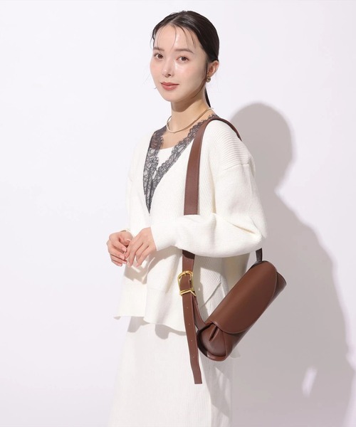 Mystrada（マイストラーダ）の「Ｖネックレースプルオーバー（ニット/セーター・レディース・ベージュ系その他/グリーン系その他2/ホワイト/グレー・38）」の9枚目の写真