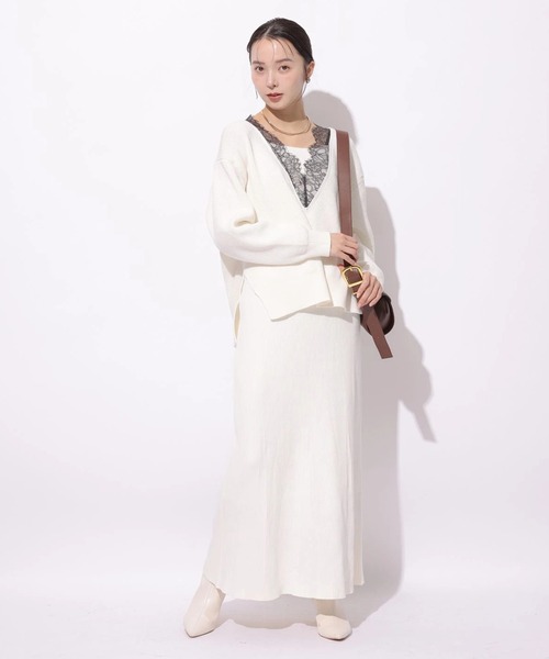 Mystrada（マイストラーダ）の「Ｖネックレースプルオーバー（ニット/セーター・レディース・ベージュ系その他/グリーン系その他2/ホワイト/グレー・38）」の18枚目の写真