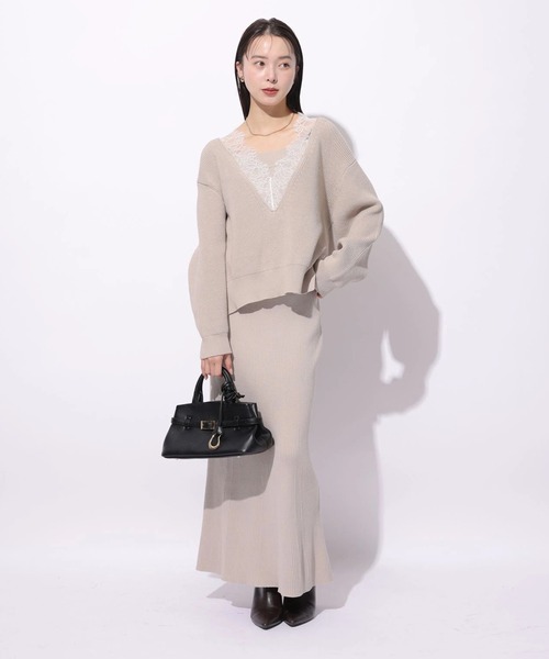 Mystrada（マイストラーダ）の「Ｖネックレースプルオーバー（ニット/セーター・レディース・ベージュ系その他/グリーン系その他2/ホワイト/グレー・38）」の22枚目の写真