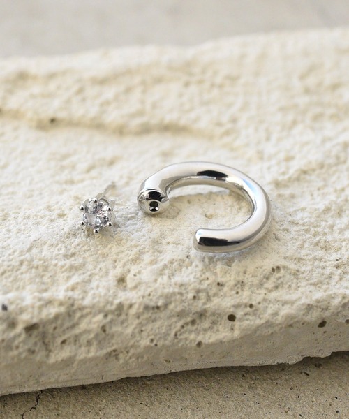 styiro(スタイロ)の「【2WAY / Silver 925ポスト】1粒ビジューバックキャッチ メタルフープピアス(ピアス(両耳用)・レディース・シルバー/ゴールド・FREE)」の3枚目の写真