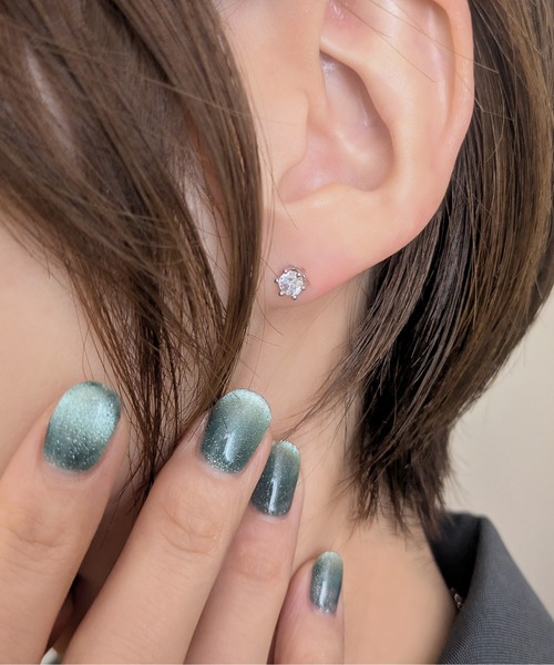 styiro(スタイロ)の「【2WAY / Silver 925ポスト】1粒ビジューバックキャッチ メタルフープピアス(ピアス(両耳用)・レディース・シルバー/ゴールド・FREE)」の7枚目の写真