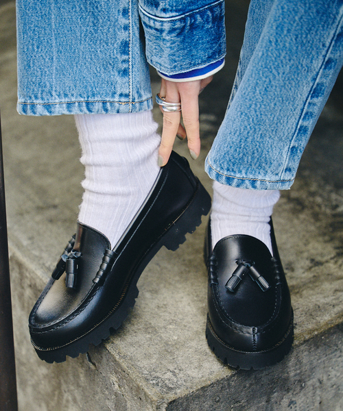 ※最終値下げ HARUTA PERVERZE タッセル ローファー ブラック 最終値下げ HARUTA PERVERZE タッセル ローファー ブラック - メルカリ