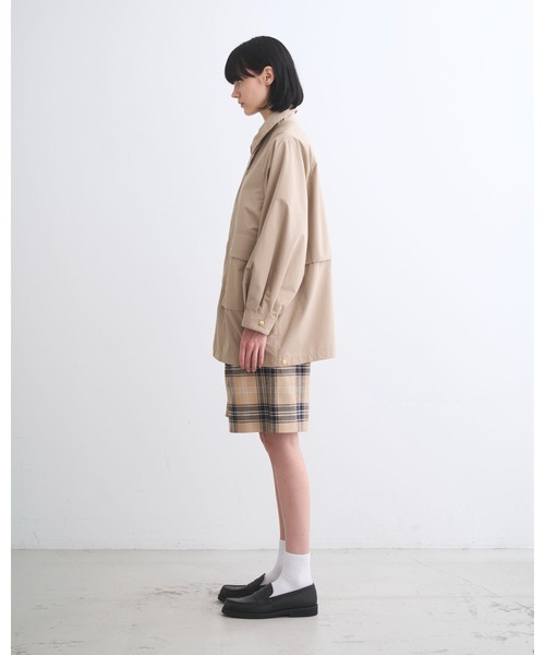Traditional Weatherwear(トラディショナルウェザーウェア)の「ELTON(ステンカラーコート・レディース・ブラック/ベージュ系・32/34/30)」の6枚目の写真