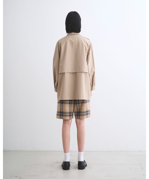 Traditional Weatherwear(トラディショナルウェザーウェア)の「ELTON(ステンカラーコート・レディース・ブラック/ベージュ系・32/34/30)」の7枚目の写真