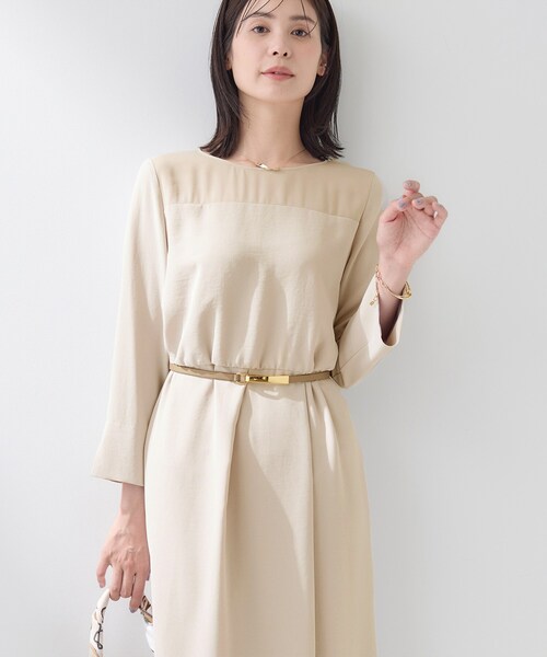 INDIVI（インディヴィ）の「【洗える／SETUP可】着る日傘ヨーク切り替えワンピース（ワンピース・レディース・ベージュ/ネイビー・38/05/36/15 /13/40/19）」の17枚目の写真