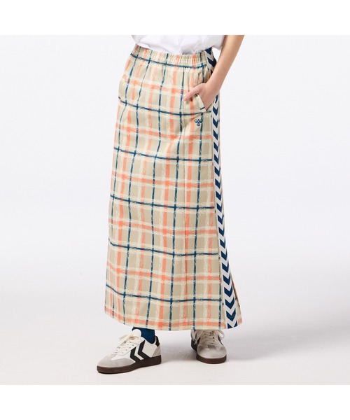 hummel（ヒュンメル）の「hummel/ヒュンメル HMP  ﾄﾗｯｸｽｶｰﾄ（スカート・レディース・ブラック/ライトグレー/チェック/ブルー/ブラウン・S/M/L）」の2枚目の写真