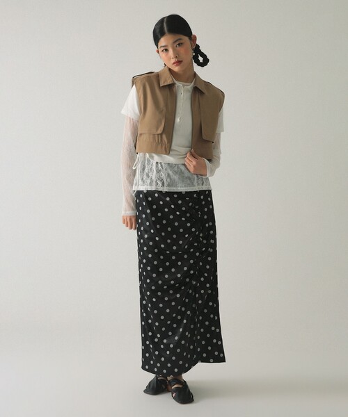 Ray BEAMS(レイビームス)の「ドット サテン フリル スカート(スカート・レディース・オフホワイト/ブラック・0/1)」の22枚目の写真