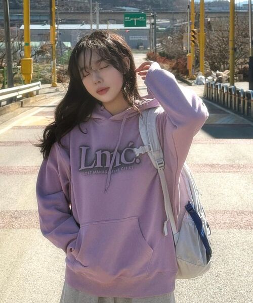 LMCの「BLUR SERIF HOODIE indi pink（パーカー・レディース・その他・S/M/L/XL）」の4枚目の写真