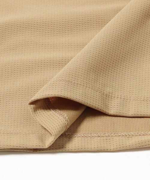 BEAMS GOLF(ビームスゴルフ)の「ORANGE LABEL / フレックスドライ サイドメッシュ モックネックシャツ(吸水速乾・UVカット)(Tシャツ/カットソー・メンズ・ベージュ/ブラック/ネイビー・L/M/S/XL)」の9枚目の写真