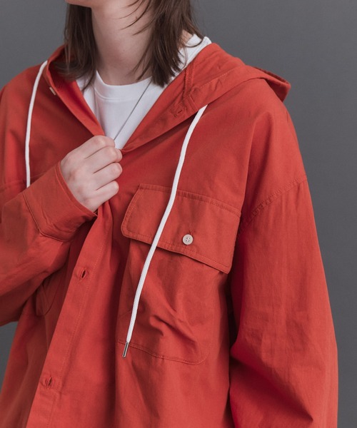 Confirm（コンファーム）の「Long-sleeved Shirt Hoodie / 長袖シャツパーカー フード付き ストライブ メンズ レディース ユニセックス（シャツ/ブラウス・メンズ・ブラック/チャコールグレー/ブルー/オレンジ・S/M/L）」の11枚目の写真